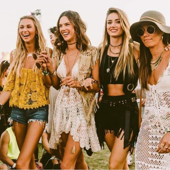 Meet your Posh Ambassador, Jana - Picture 9 of 16